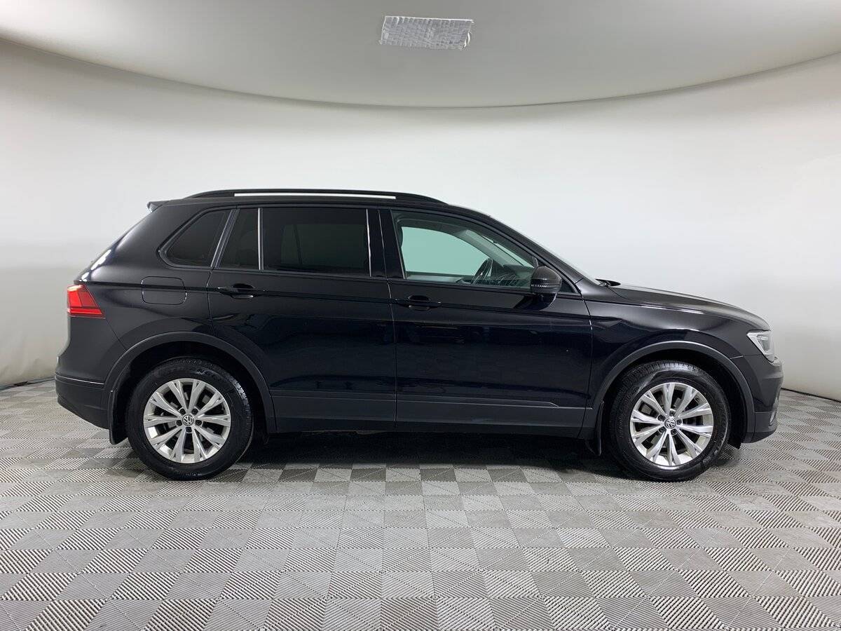 Volkswagen Tiguan 2019 года с пробегом. Фото: #3