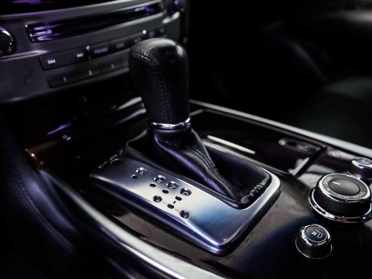 Infiniti M 2012 года с пробегом. Фото: #14