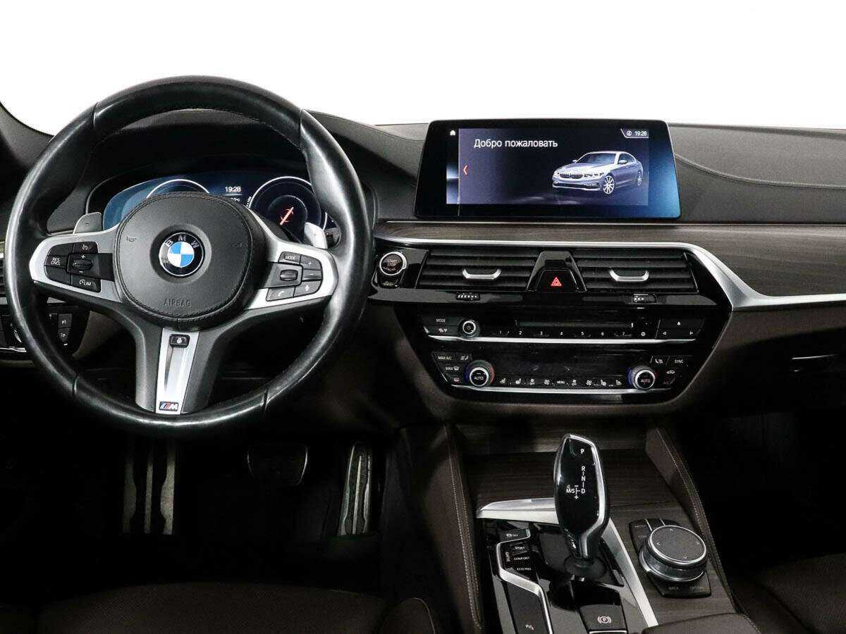 BMW 5 серии 2018 года с пробегом. Фото: #8