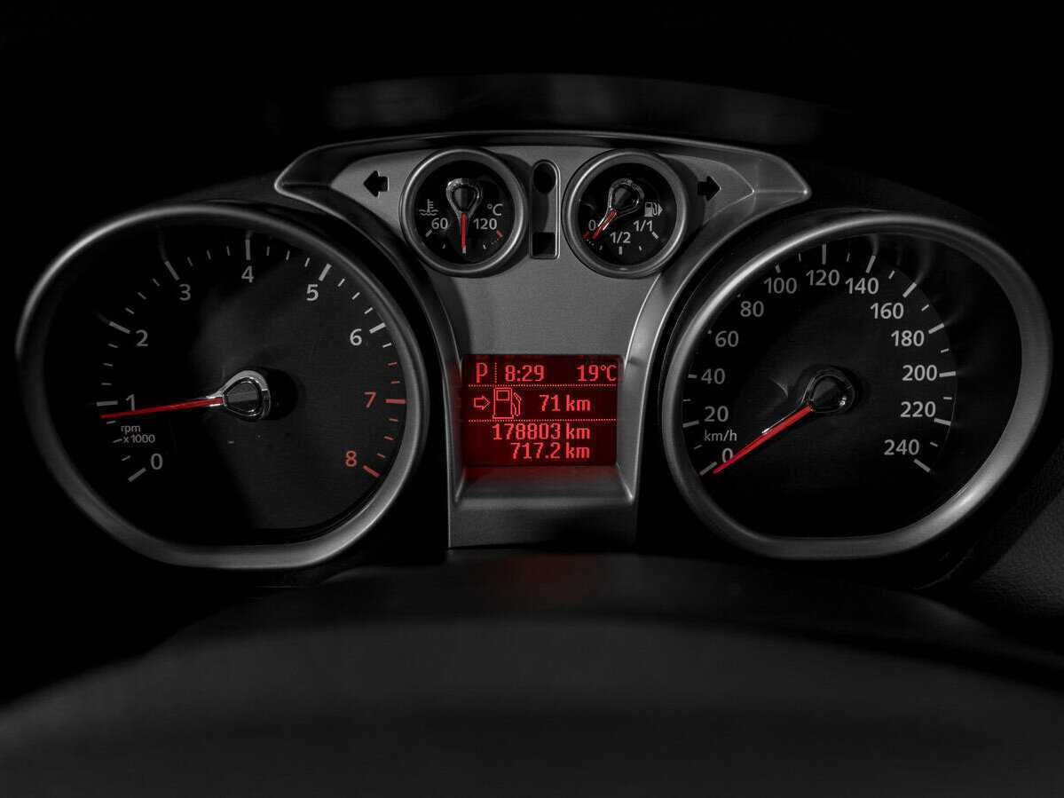 Ford Focus 2009 года с пробегом. Фото: #10
