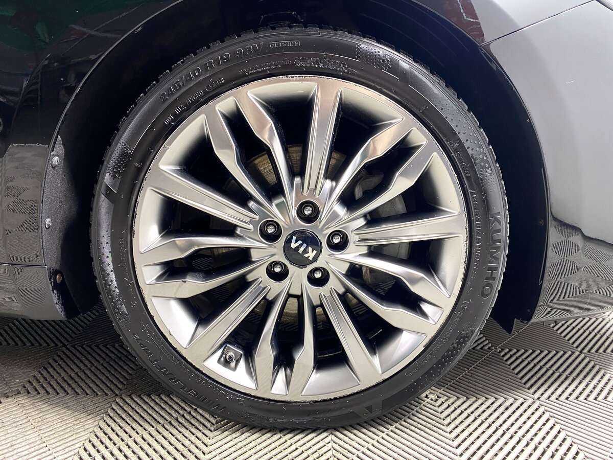 Kia K7 2020 года с пробегом. Фото: #20