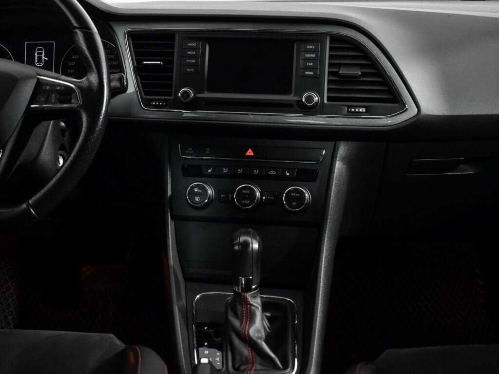 SEAT Leon 2013 года с пробегом. Фото: #15