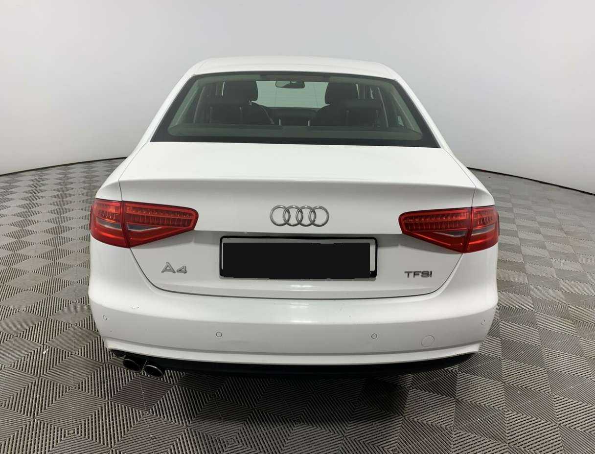 Audi A4 2013 года с пробегом. Фото: #4