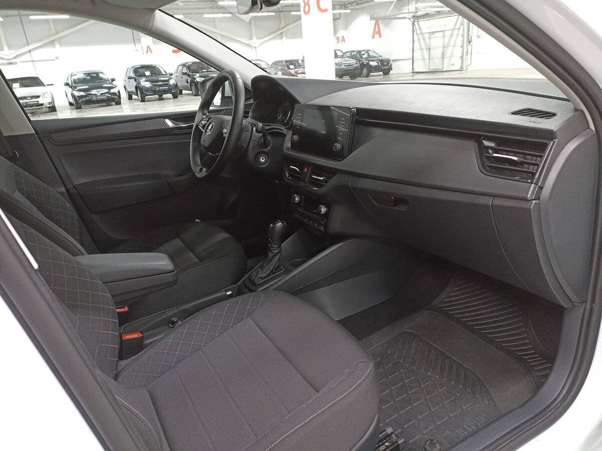 Skoda Rapid 2022 года с пробегом. Фото: #10
