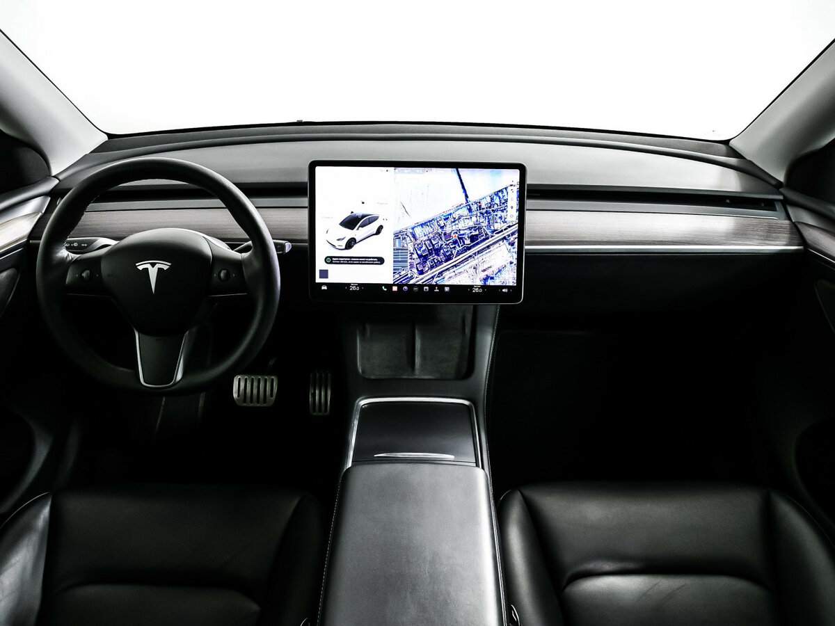 Tesla Model Y 2023 года с пробегом. Фото: #9