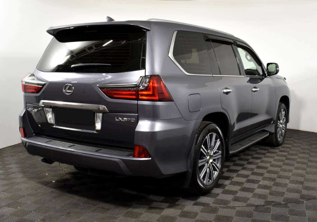 Lexus LX 2016 года с пробегом. Фото: #3