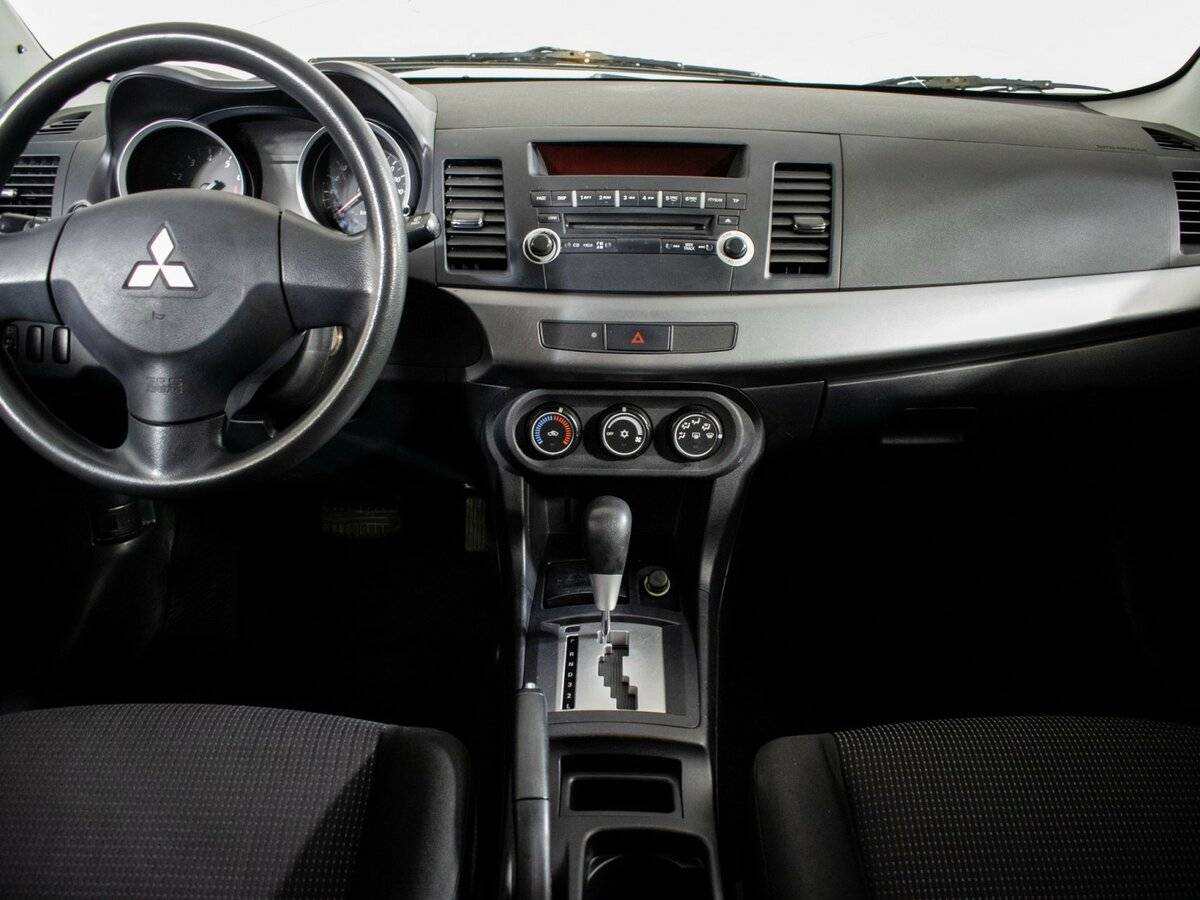 Mitsubishi Lancer 2010 года с пробегом. Фото: #7