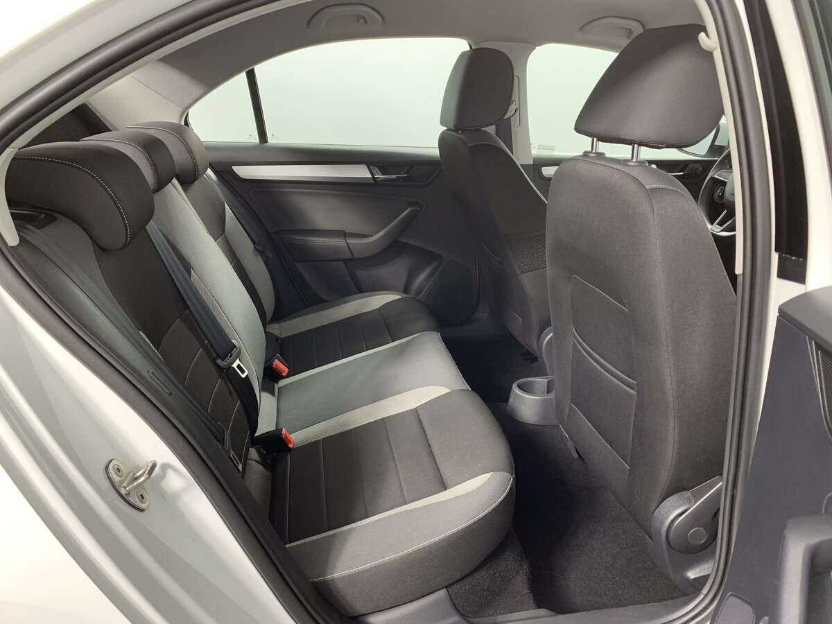 Skoda Rapid 2019 года с пробегом. Фото: #15