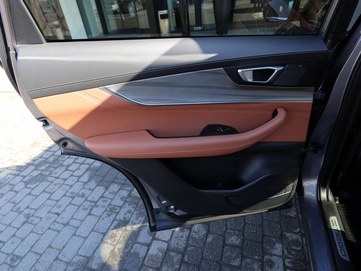 Chery Tiggo 8 Pro Max 2023 года с пробегом. Фото: #12