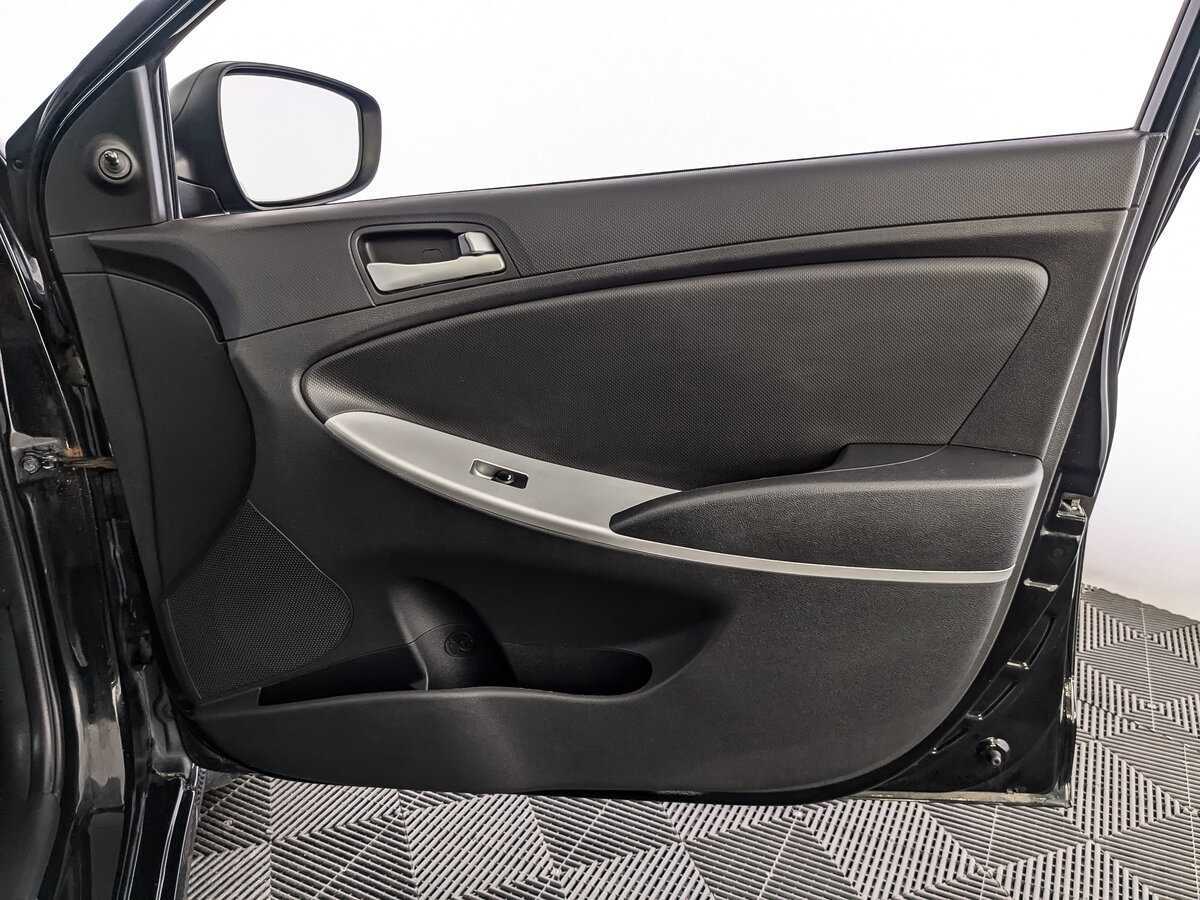 Hyundai Solaris 2013 года с пробегом. Фото: #20