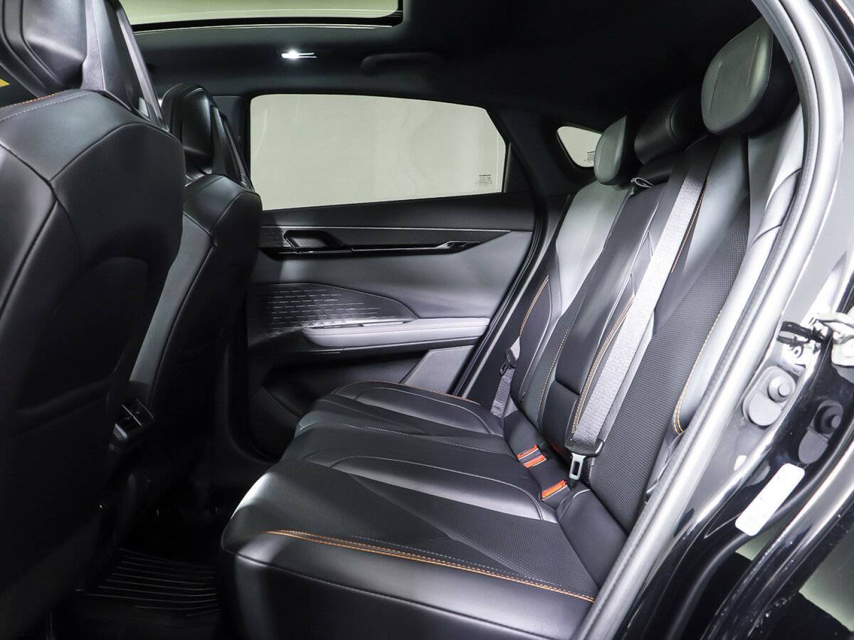 Changan UNI-V 2023 года с пробегом. Фото: #11