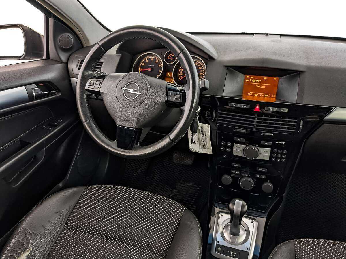 Opel Astra 2008 года с пробегом. Фото: #16
