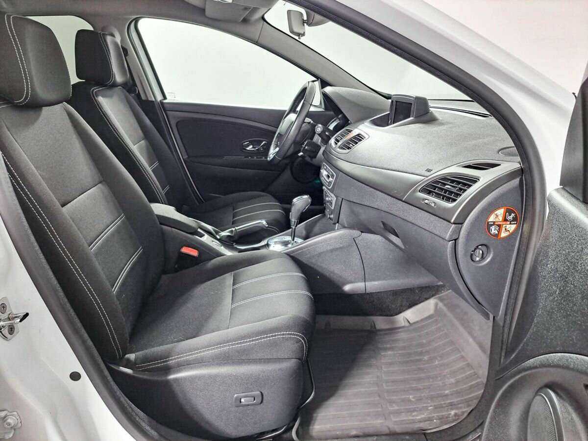 Renault Megane 2014 года с пробегом. Фото: #8