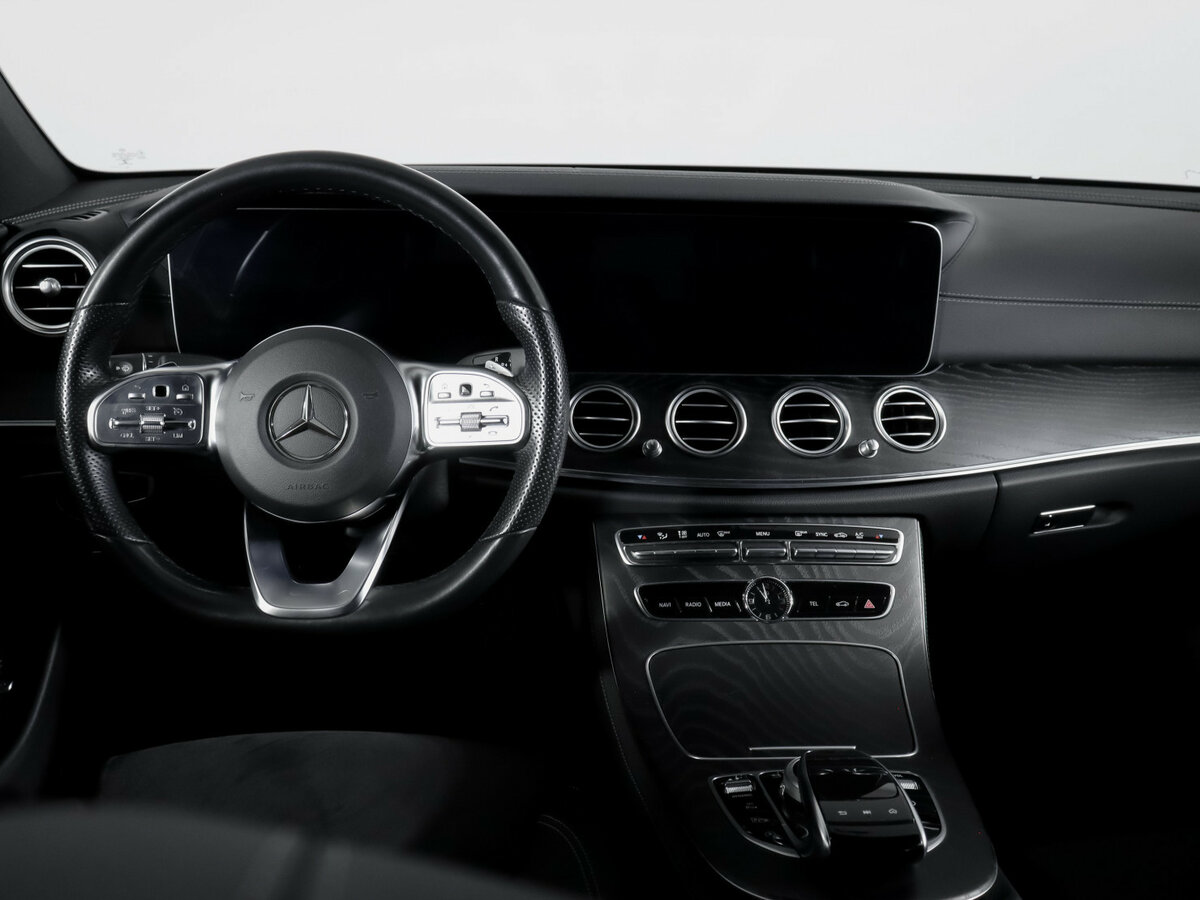 Mercedes-Benz E-Класс 2019 года с пробегом. Фото: #11