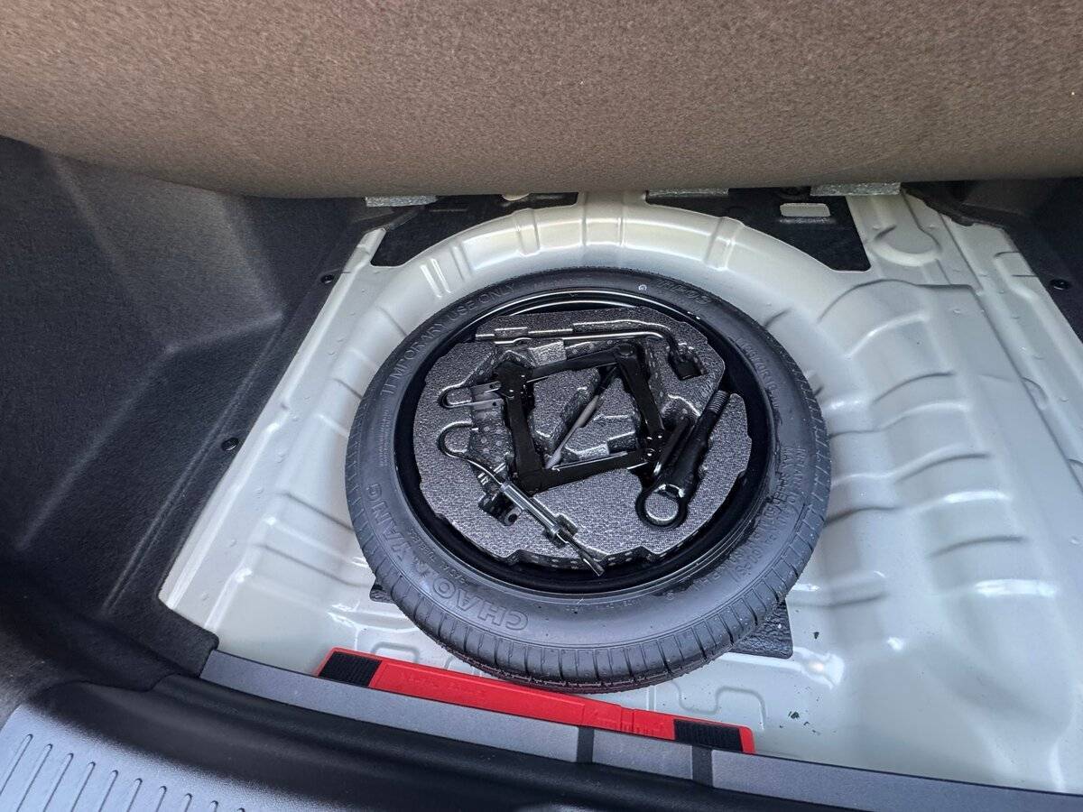 Changan Lamore 2023 года с пробегом. Фото: #32