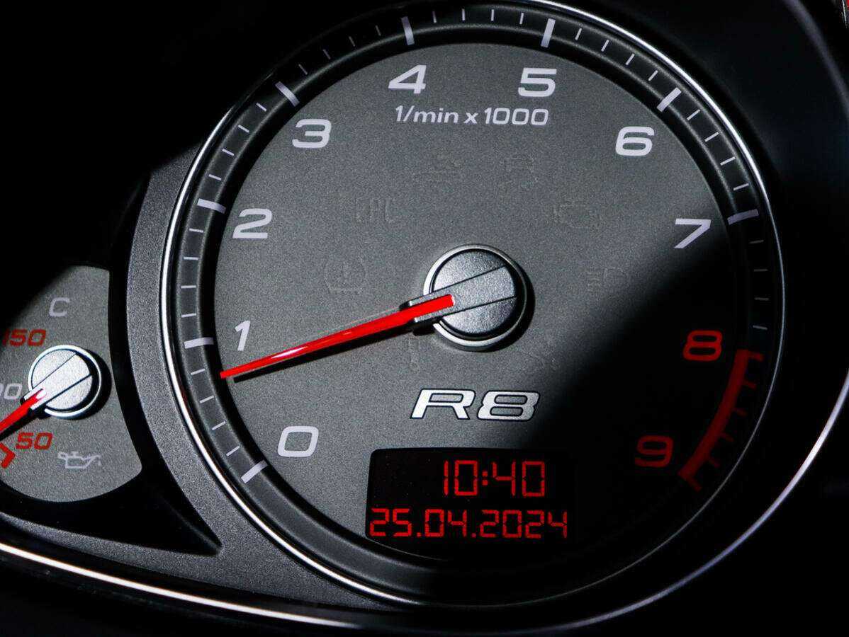 Audi R8 2008 года с пробегом. Фото: #16