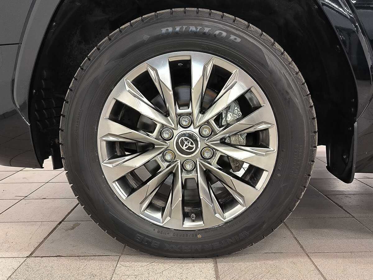 Toyota Land Cruiser 2021 года с пробегом. Фото: #11