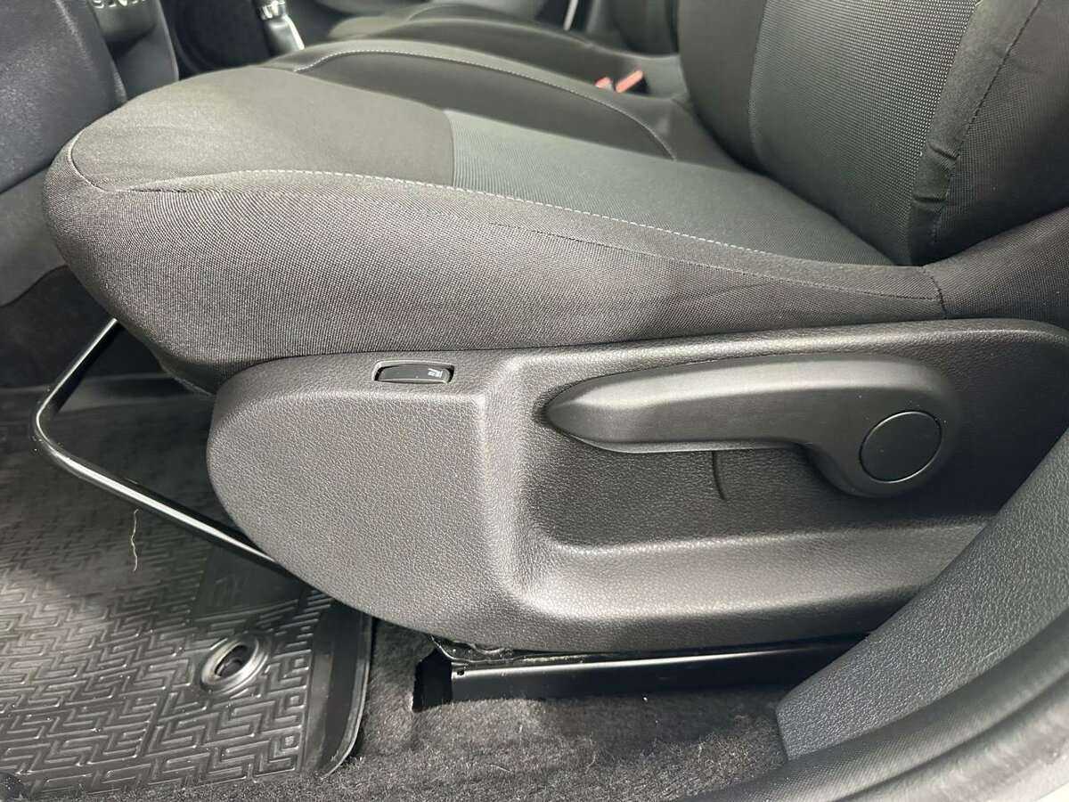 Renault Sandero 2019 года с пробегом. Фото: #9