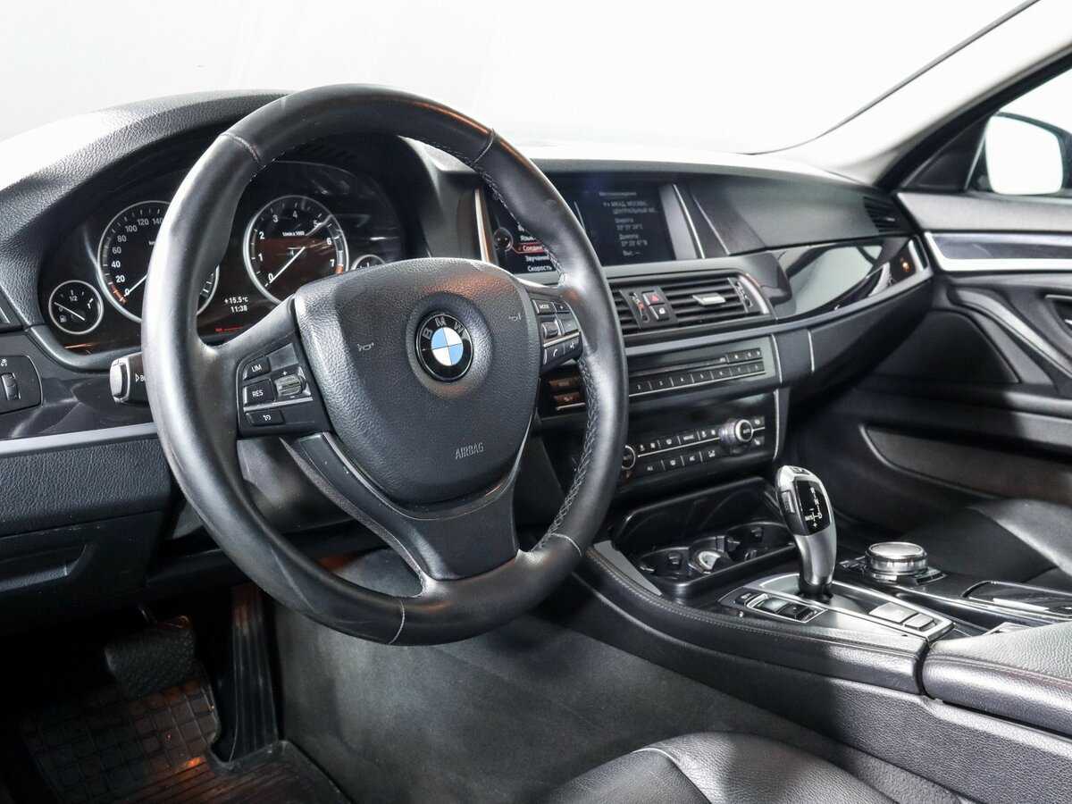 BMW 5 серии 2013 года с пробегом. Фото: #10