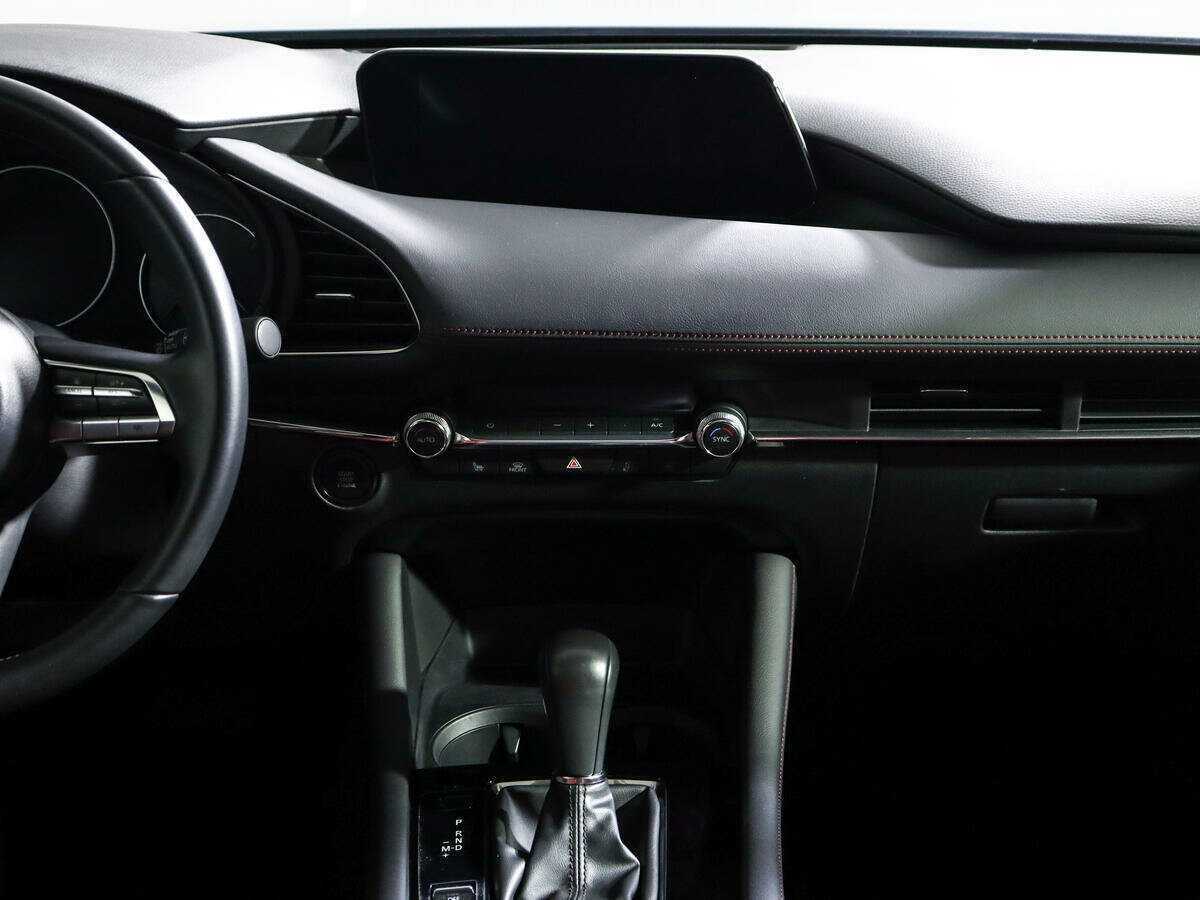 Mazda 3 2023 года с пробегом. Фото: #10