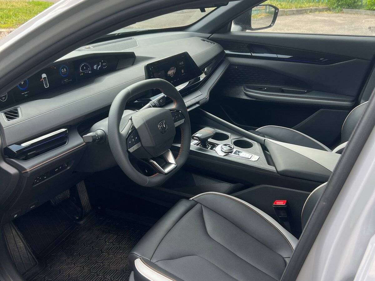 Changan UNI-V 2024 года с пробегом. Фото: #10