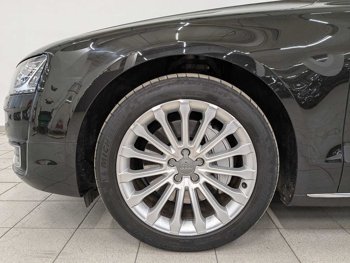 Audi A8 2014 года с пробегом. Фото: #11