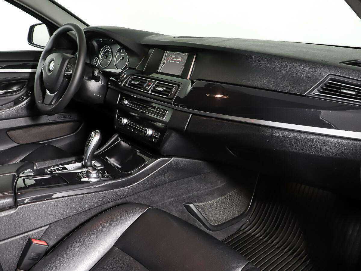 BMW 5 серии 2013 года с пробегом. Фото: #8