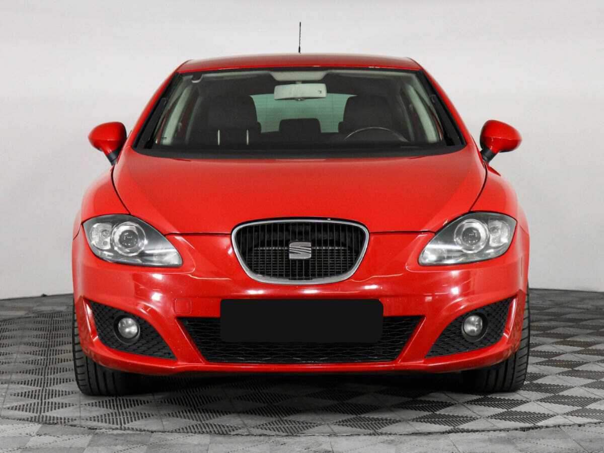 SEAT Leon 2012 года с пробегом. Фото: #0