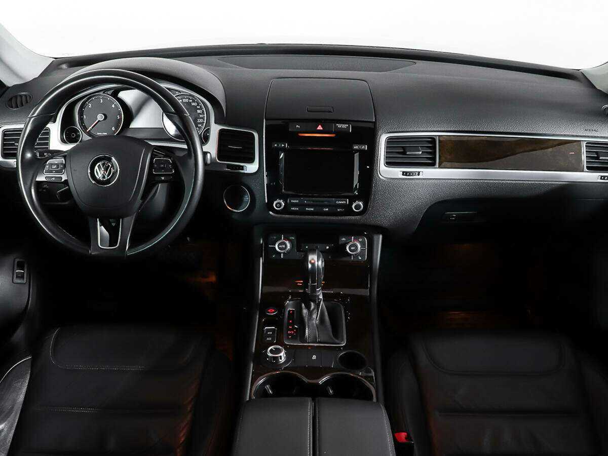 Volkswagen Touareg 2013 года с пробегом. Фото: #10