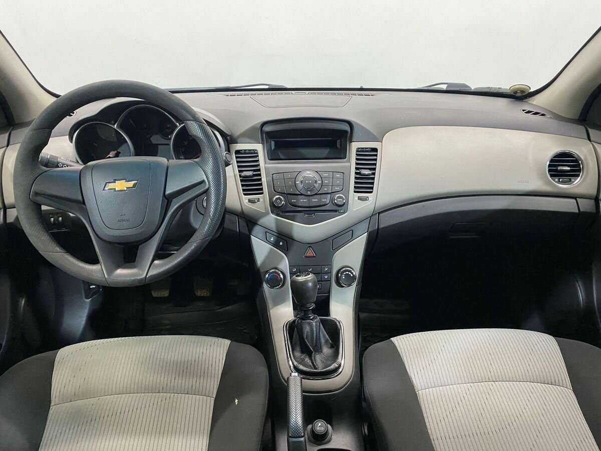 Chevrolet Cruze 2011 года с пробегом. Фото: #8