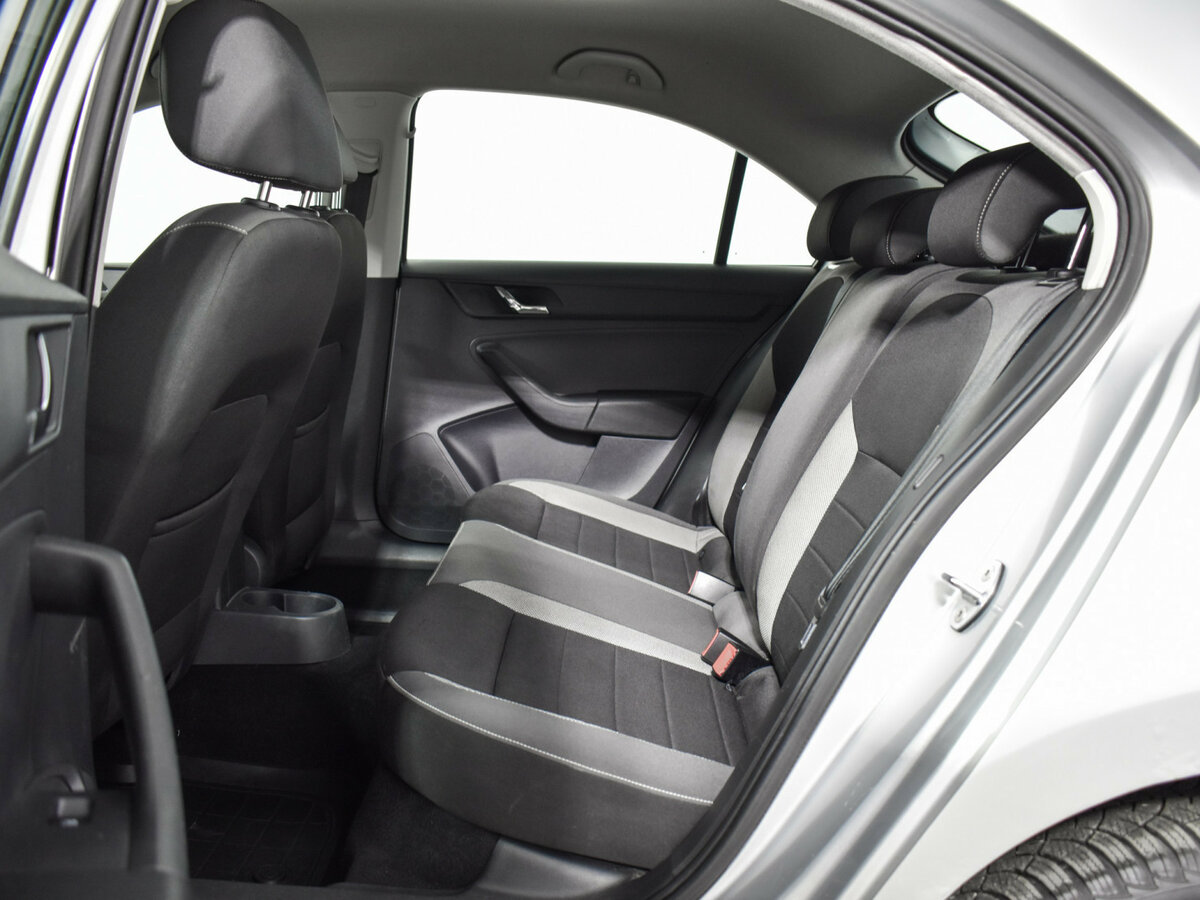 Skoda Rapid 2017 года с пробегом. Фото: #10