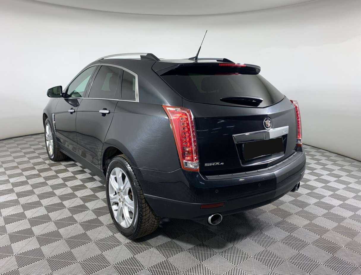 Cadillac SRX 2011 года с пробегом. Фото: #6