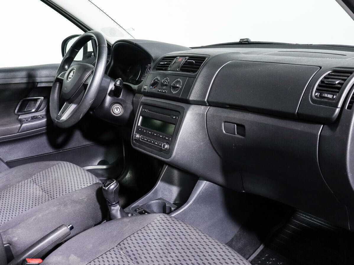 Skoda Fabia 2014 года с пробегом. Фото: #8