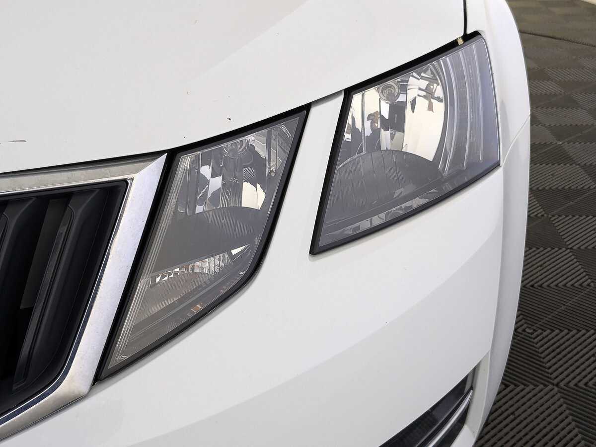 Skoda Octavia 2019 года с пробегом. Фото: #9