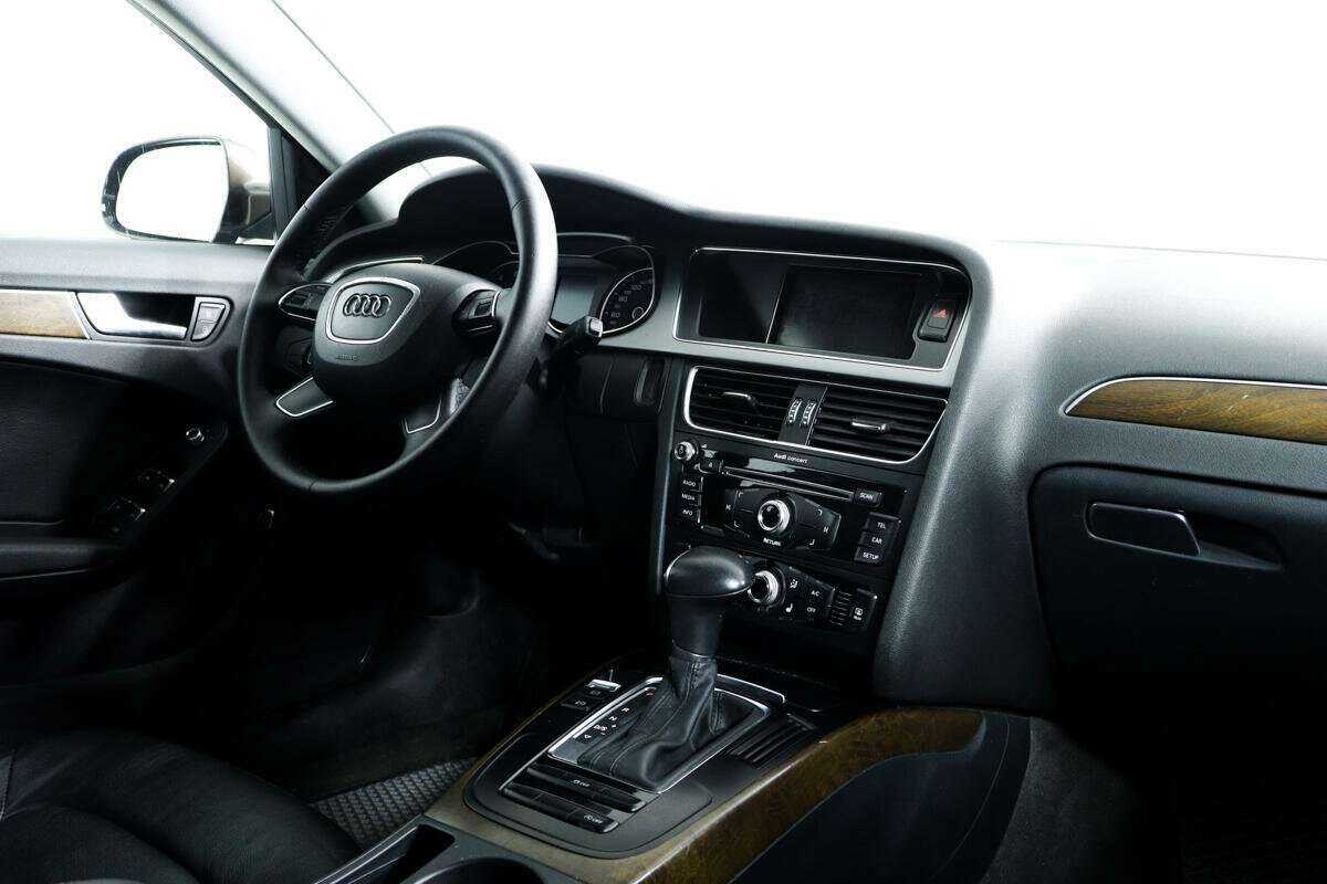 Audi A4 2014 года с пробегом. Фото: #4