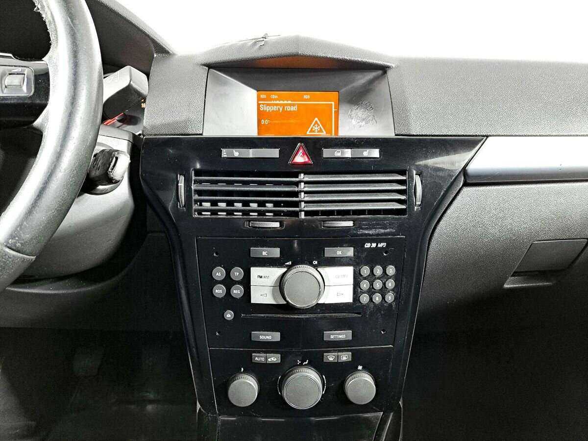 Opel Astra 2008 года с пробегом. Фото: #12