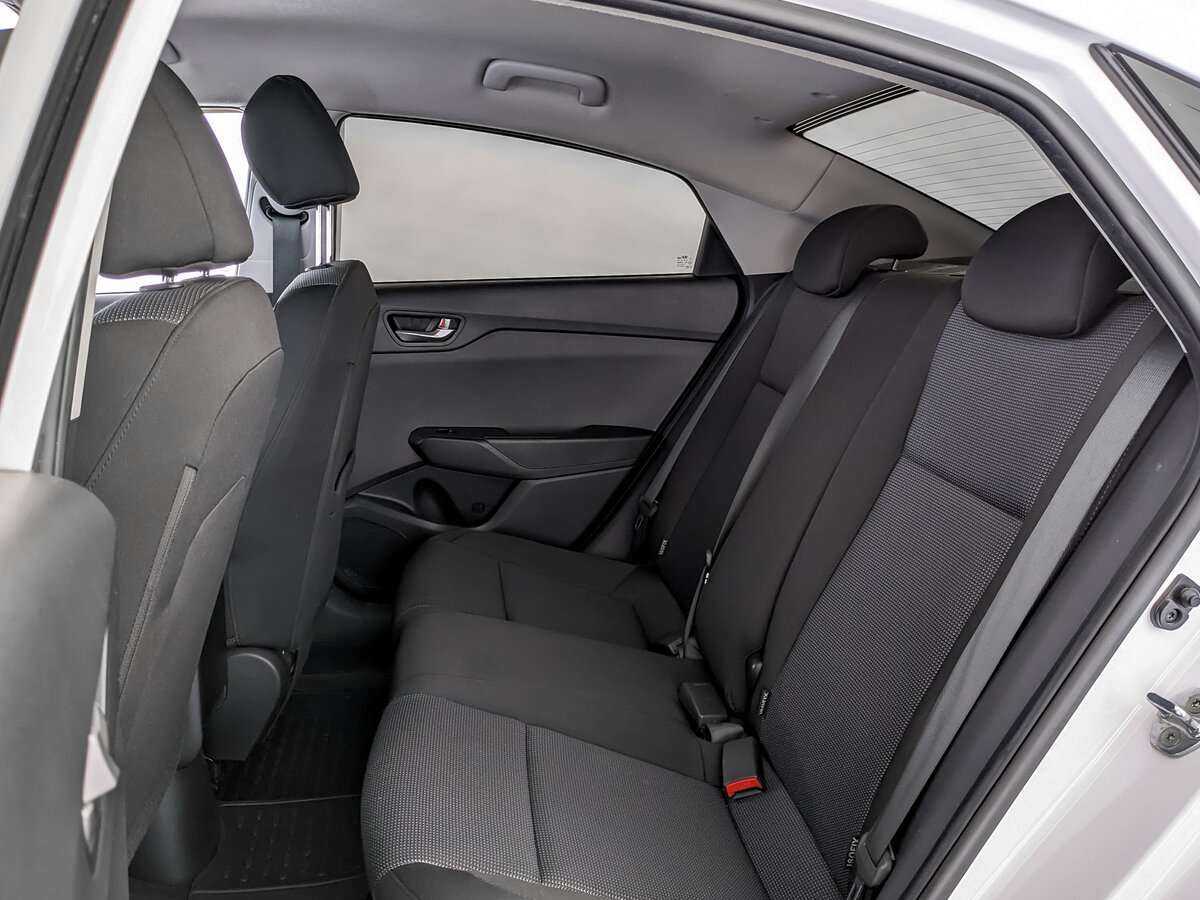 Hyundai Solaris 2021 года с пробегом. Фото: #9