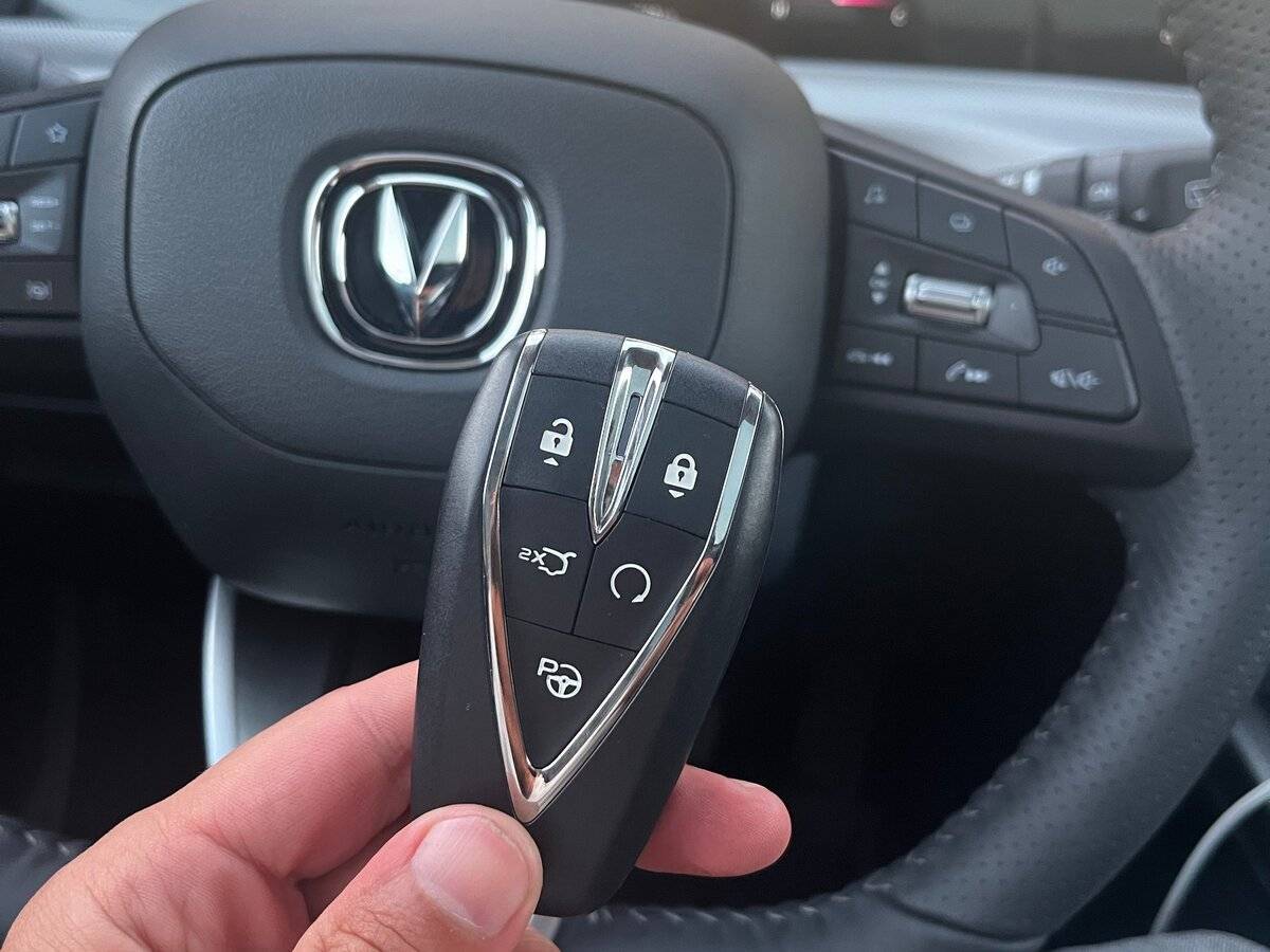 Changan UNI-T 2023 года с пробегом. Фото: #8