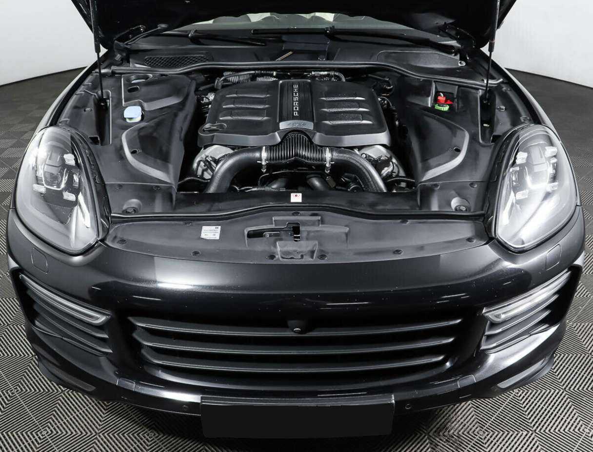 Porsche Cayenne 2015 года с пробегом. Фото: #8