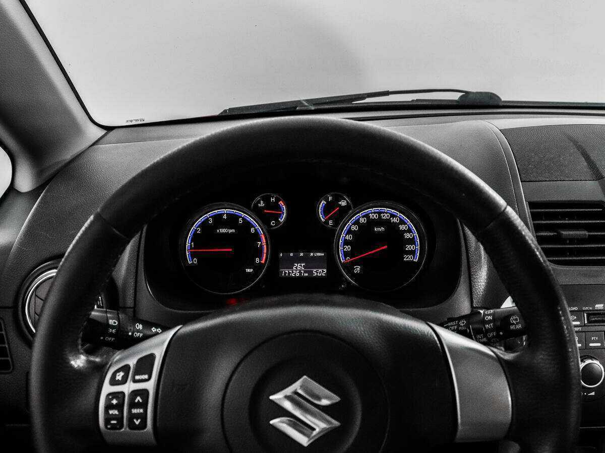 Suzuki SX4 2010 года с пробегом. Фото: #14