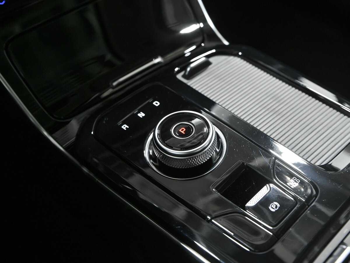 Kia K5 2024 года с пробегом. Фото: #11