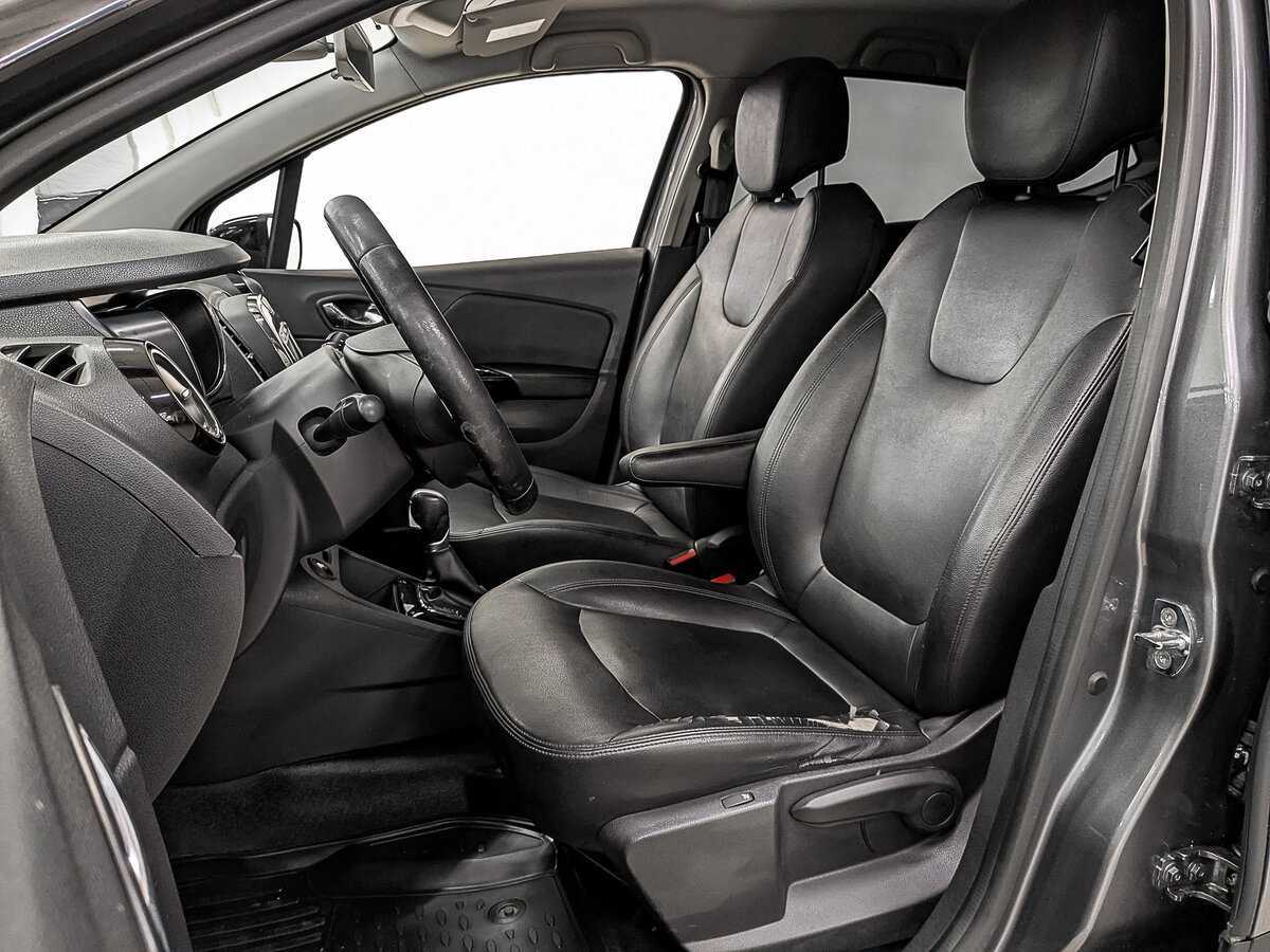 Renault Kaptur 2017 года с пробегом. Фото: #17