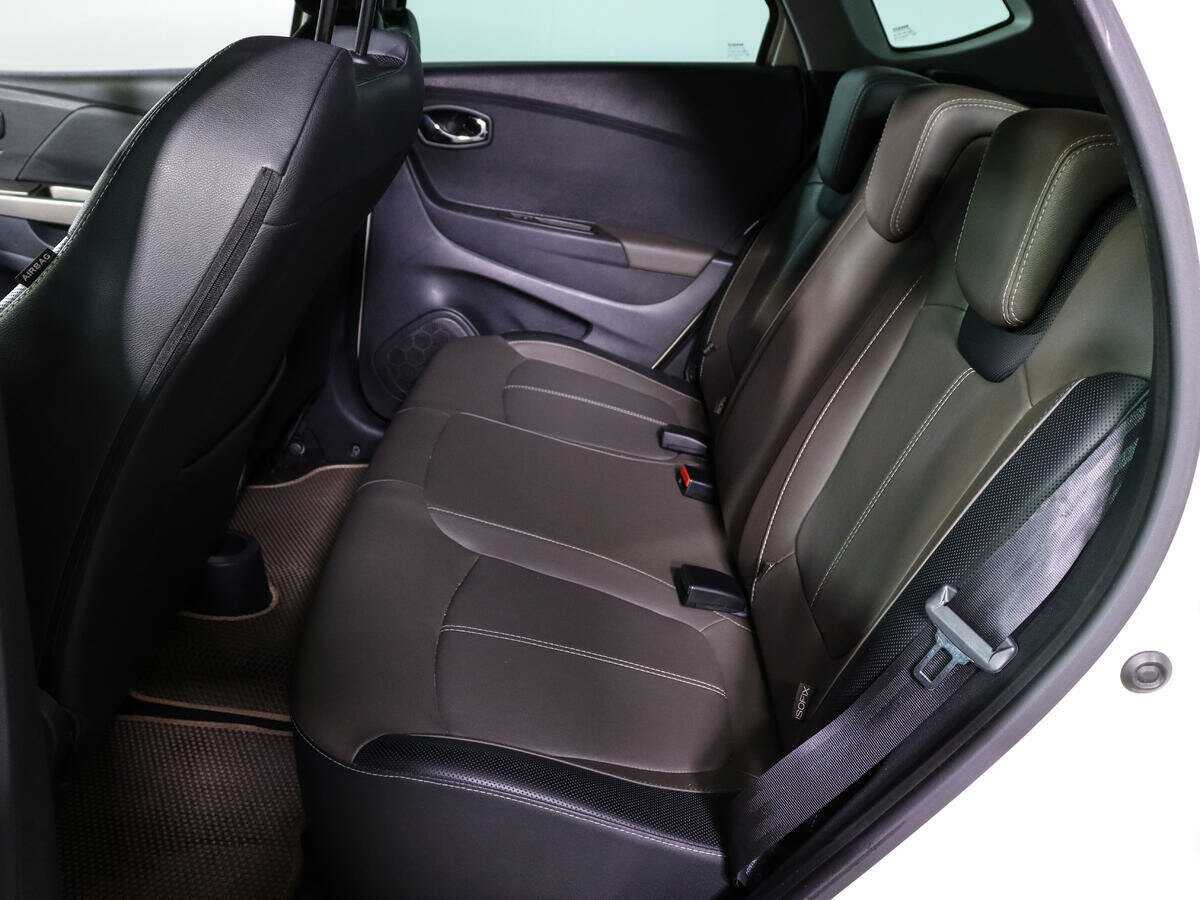 Renault Kaptur 2018 года с пробегом. Фото: #8