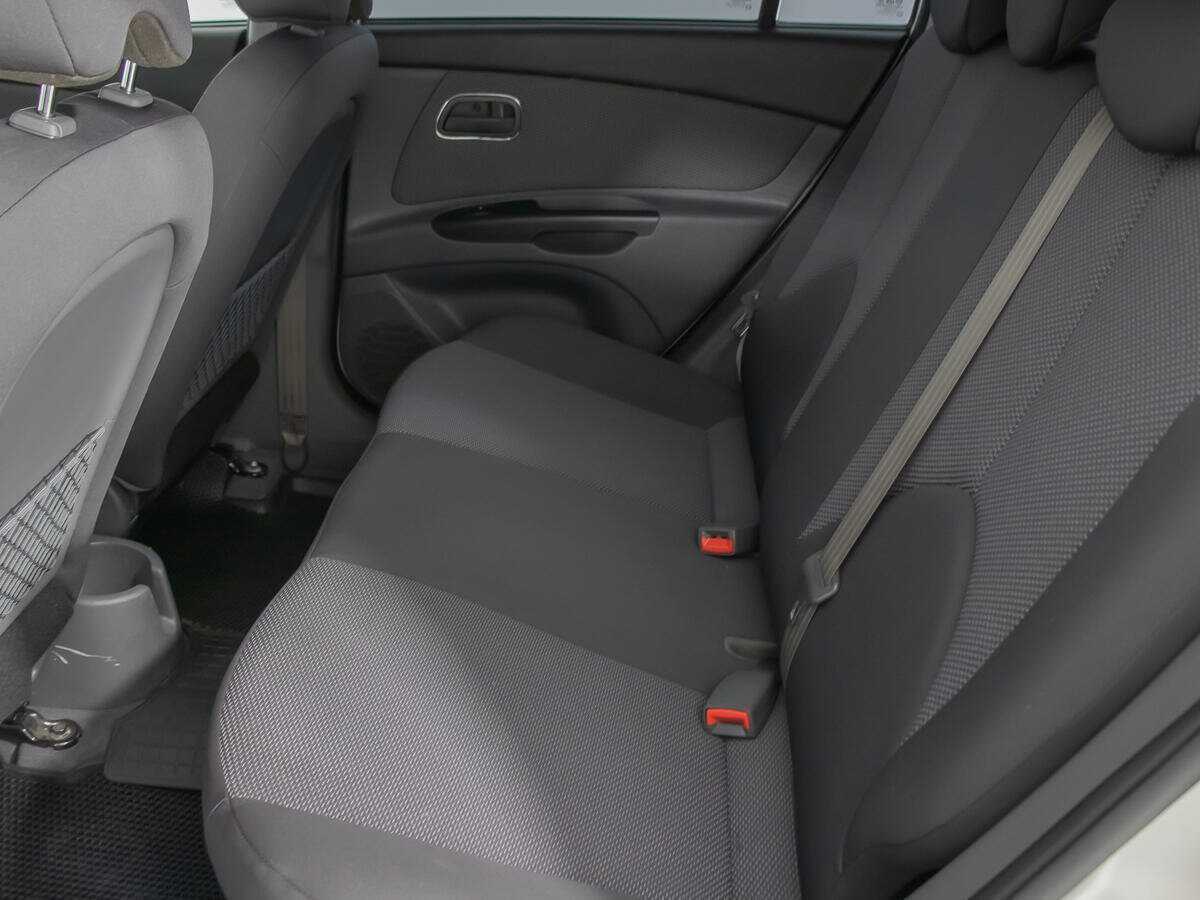 Kia Rio 2011 года с пробегом. Фото: #10