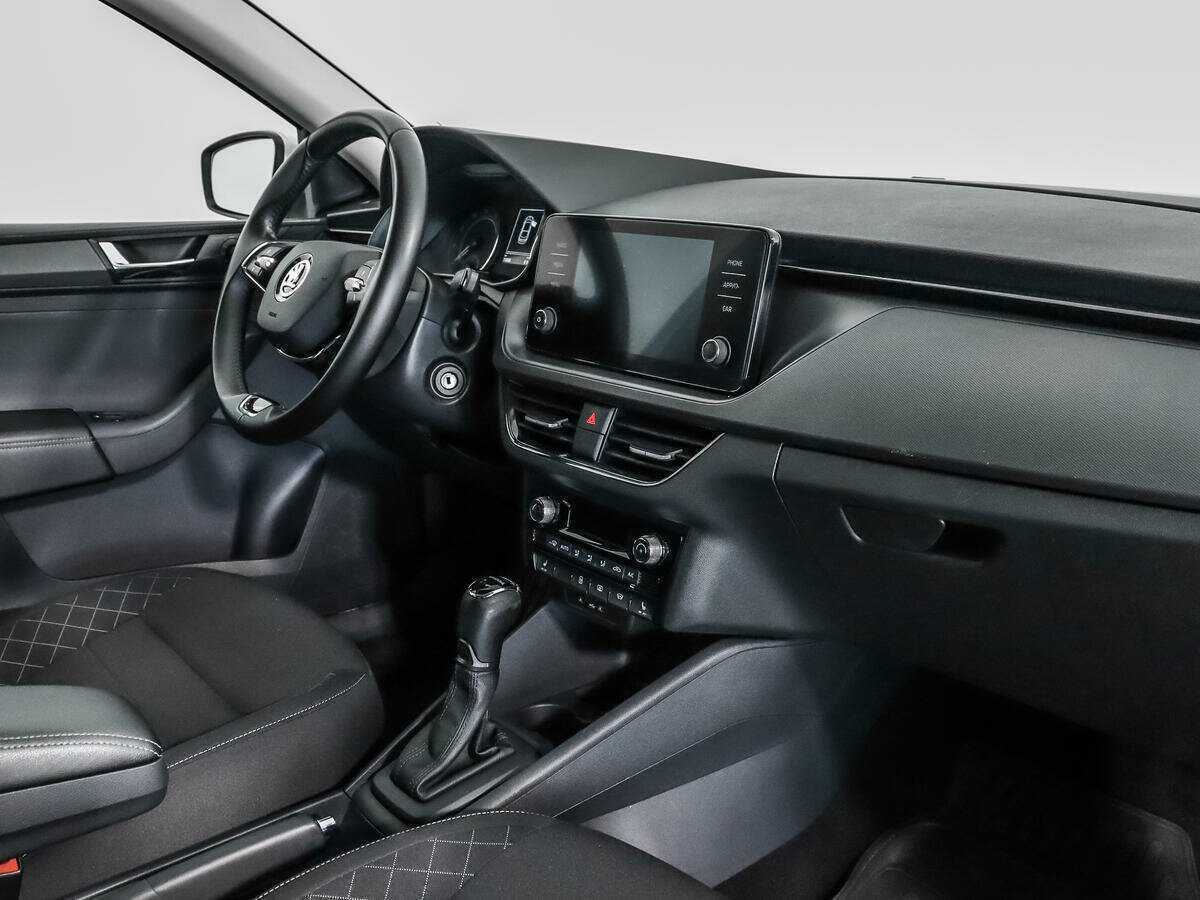 Skoda Rapid 2021 года с пробегом. Фото: #10