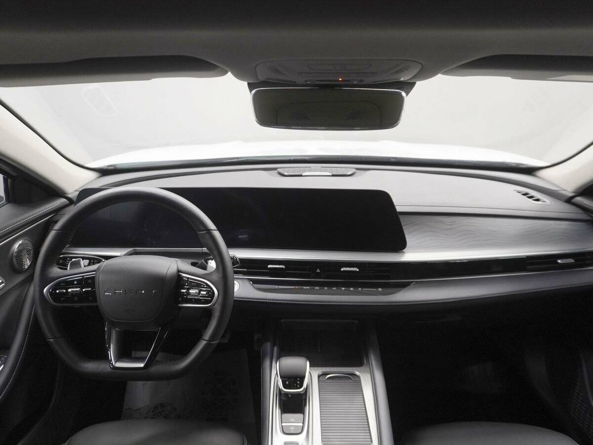 Chery Arrizo 8 2023 года с пробегом. Фото: #12