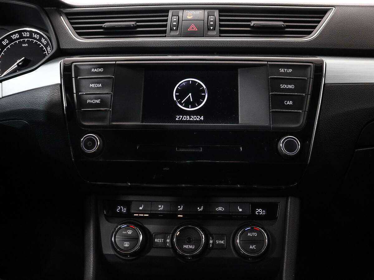 Skoda Superb 2016 года с пробегом. Фото: #12