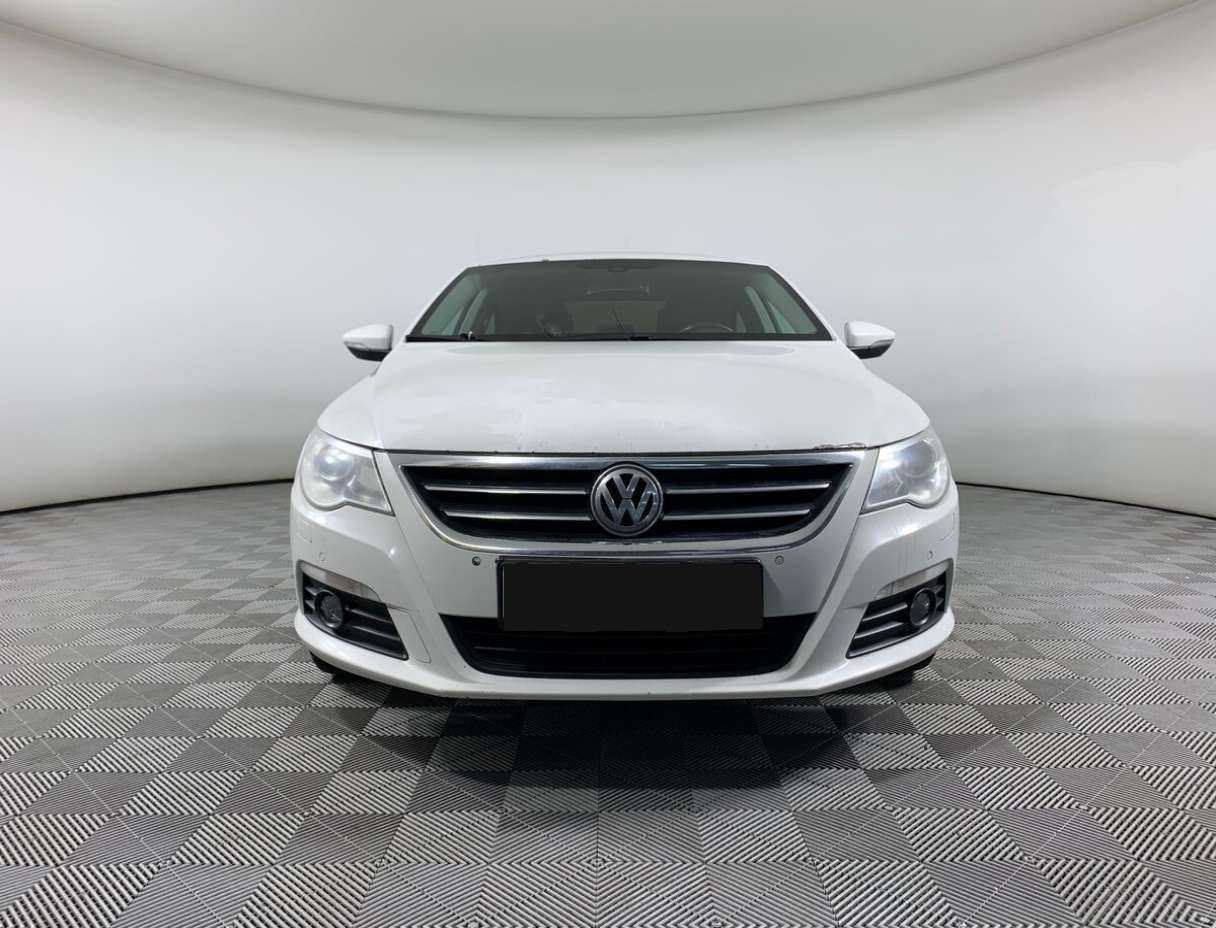 Volkswagen Passat CC 2011 года с пробегом. Фото: #1
