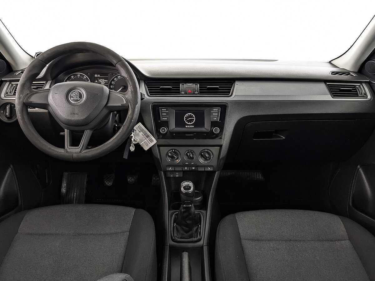 Skoda Rapid 2017 года с пробегом. Фото: #13