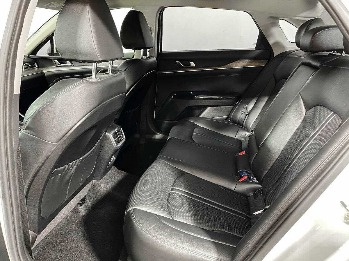 Kia K5 2020 года с пробегом. Фото: #9